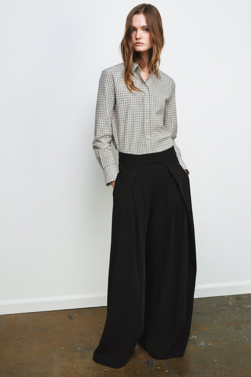 Wide-Leg Trousers 