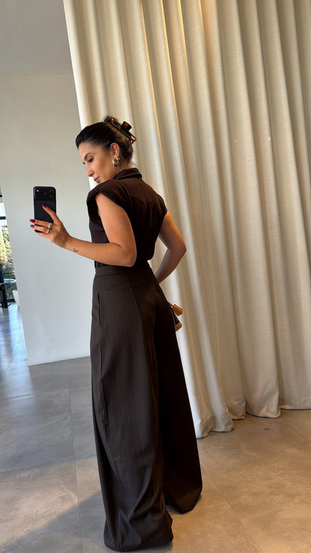 Brown Pleated Wide-Leg Tailored Trousers