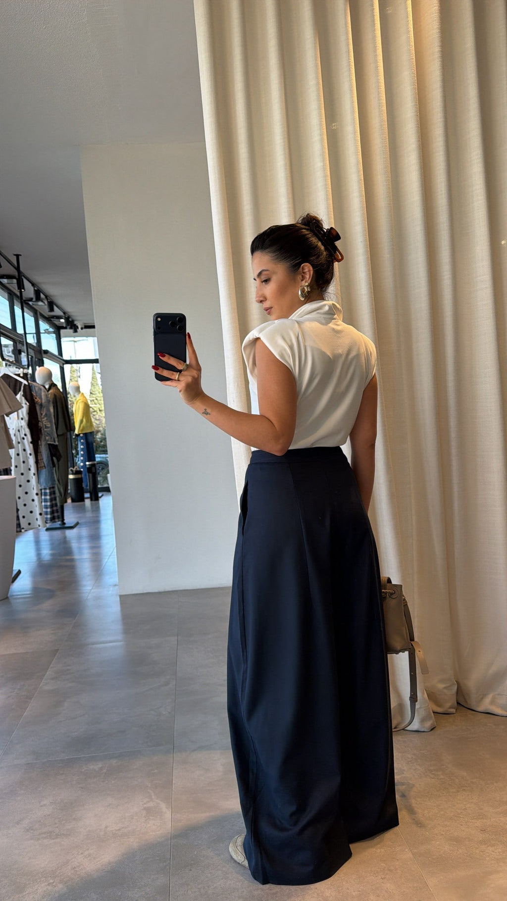 Pleated Wide-Leg Tailored Trousers